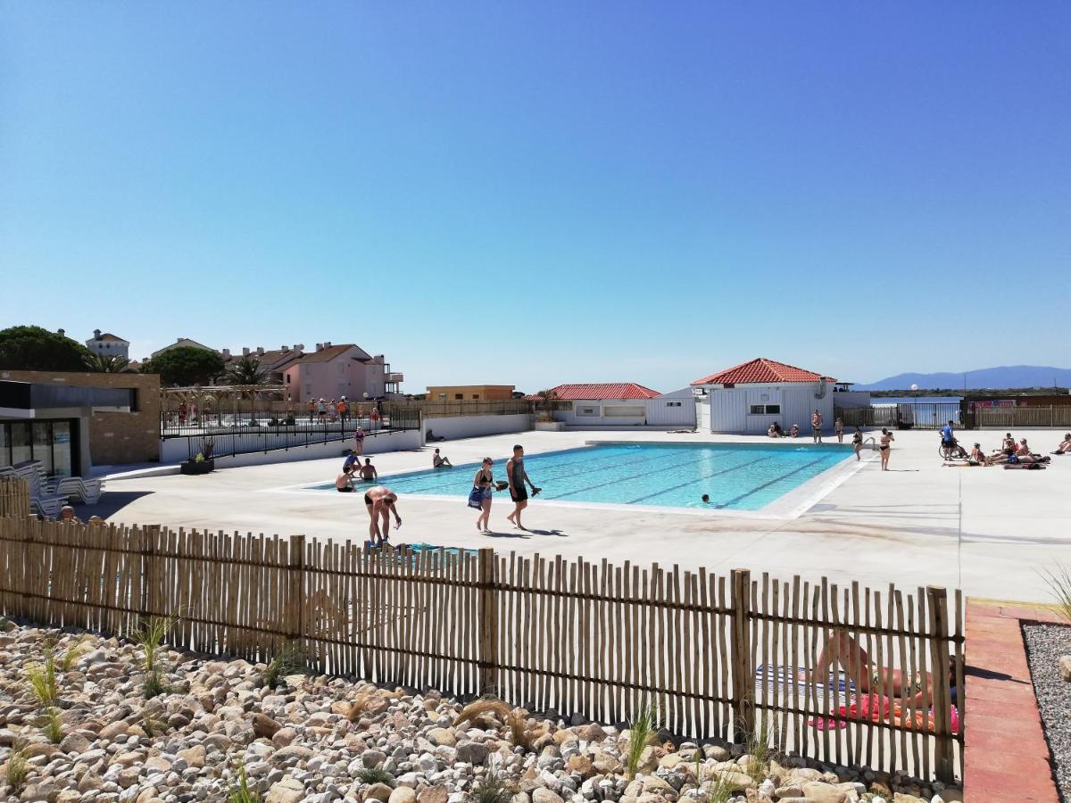 Exposé Plein Sud - Proche du Marché de Noël - Mezzanine pour les enfants - Terrasse extérieure avec Vue magnifique sur le Canigou - Espace jeux pour enfants Le Barcarès Esterno foto