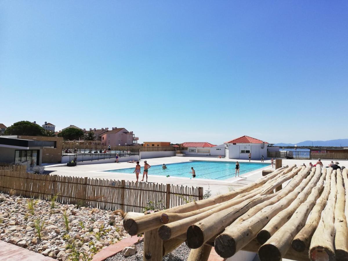 Exposé Plein Sud - Proche du Marché de Noël - Mezzanine pour les enfants - Terrasse extérieure avec Vue magnifique sur le Canigou - Espace jeux pour enfants Le Barcarès Esterno foto